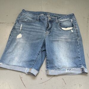 SO Women's Light Blue Distressed Denim Jean Summer Shorts size 15